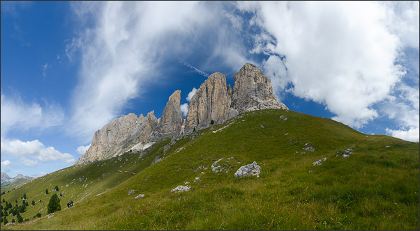 T�rme des Lang- und Plattkofels aus Sicht des Friedrich-August-Wegs (S�dtirol)<br />Nikon D800E mit AF-S NIKKOR 24-70 mm 1:2,8G ED