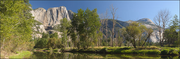 Panorama �ber den Merced River im Yosemite Valley, Kalifornien (USA)<br />Nikon D3x mit AF-S NIKKOR 24-70 mm 1:2,8G